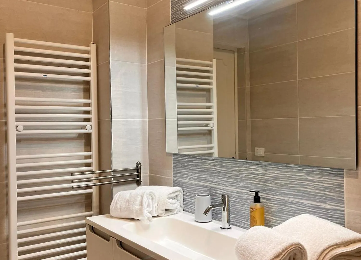 Trend22 Guest House Pisa Italia